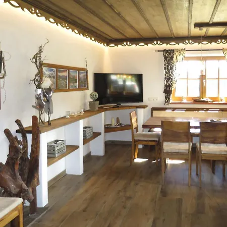 Aualm-2 By Interhome